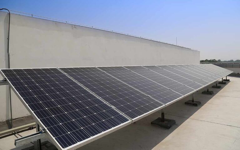 Why More Perth Businesses Are Switching to Commercial Solar with Westsun Energy